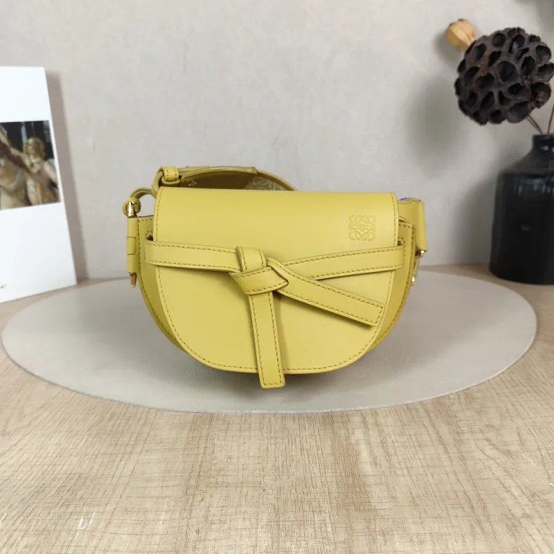 LOEWE Crossbody Bag Gate Dual Calfskin Mini 21 × 9.5 × 12.5 cm