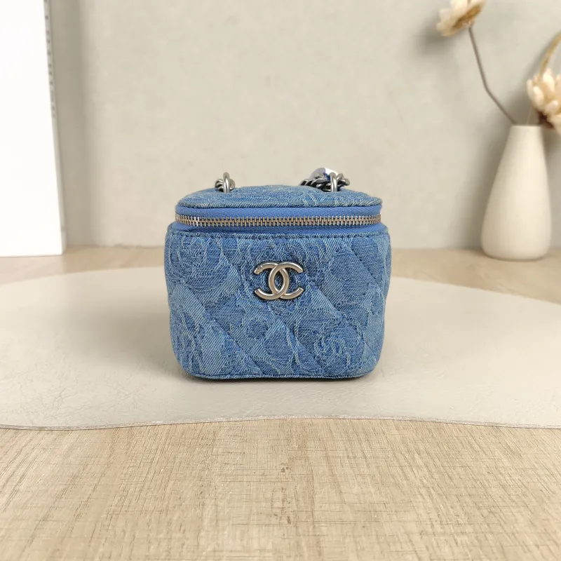 Chanel Crossbody Bag23p Edition Blue nano10 × 7 × 9 cm