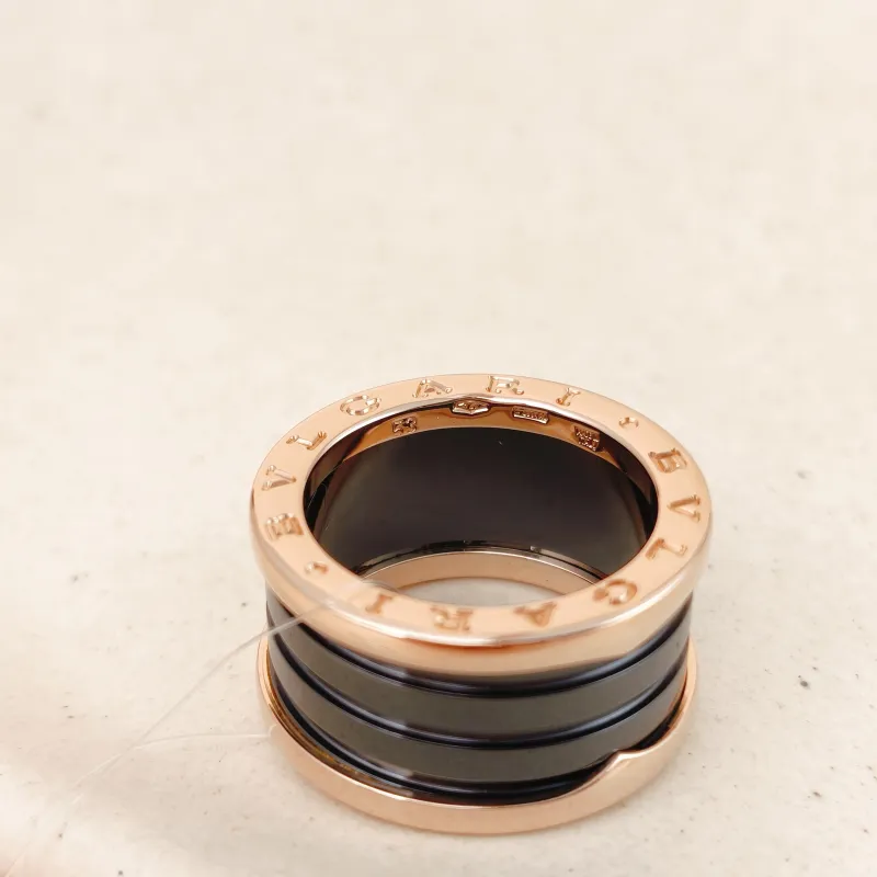 Bvlgari Ring B.ZERO1Collection Rose Gold 18KR ose Gold One Size 53 — cover view 9 of 9