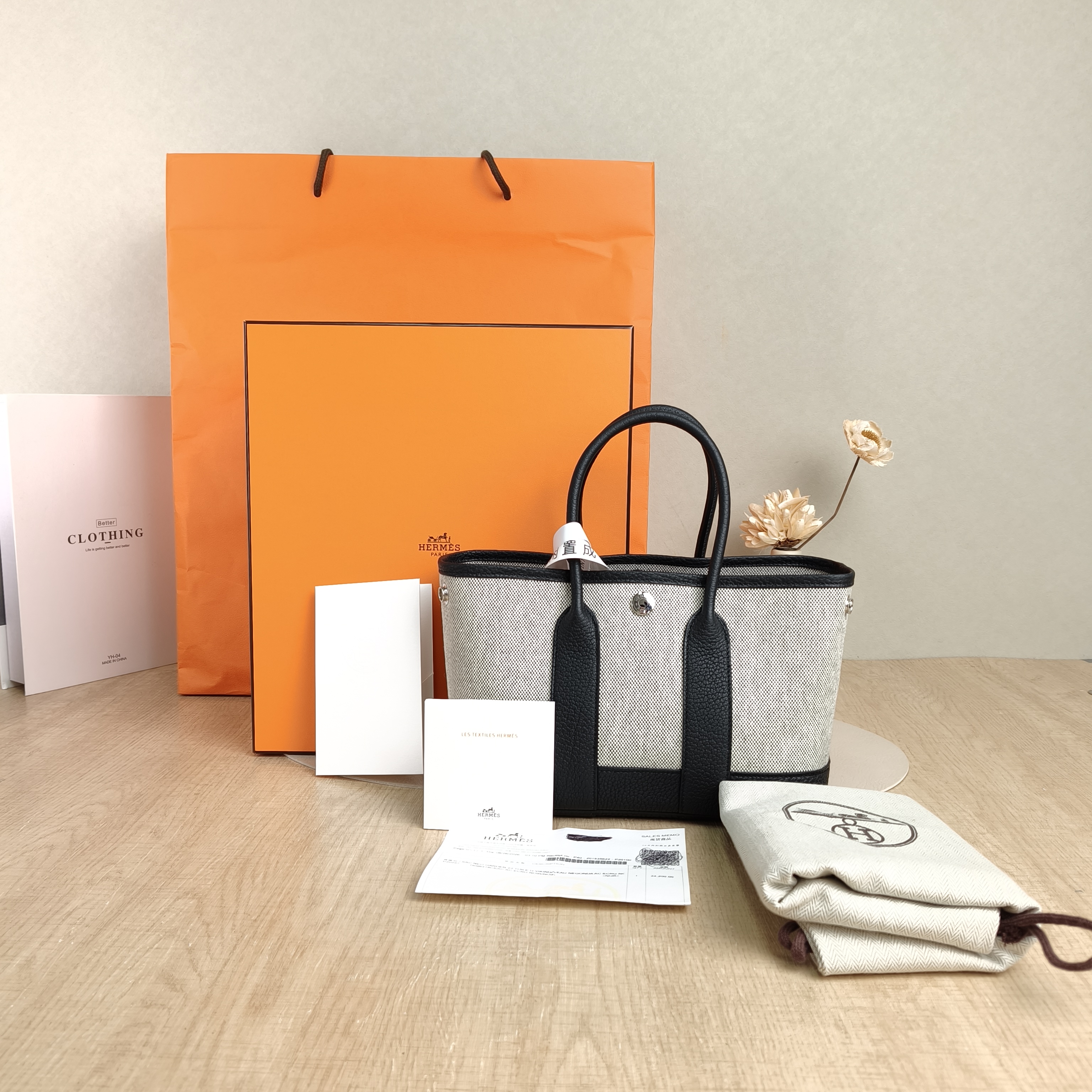 Hermès Top Handle Bag Neo Garden 23 Mini Black · Beige Canvas · Negonda Calfskinmini23 × 10 × 16 cm — cover view 4 of 6