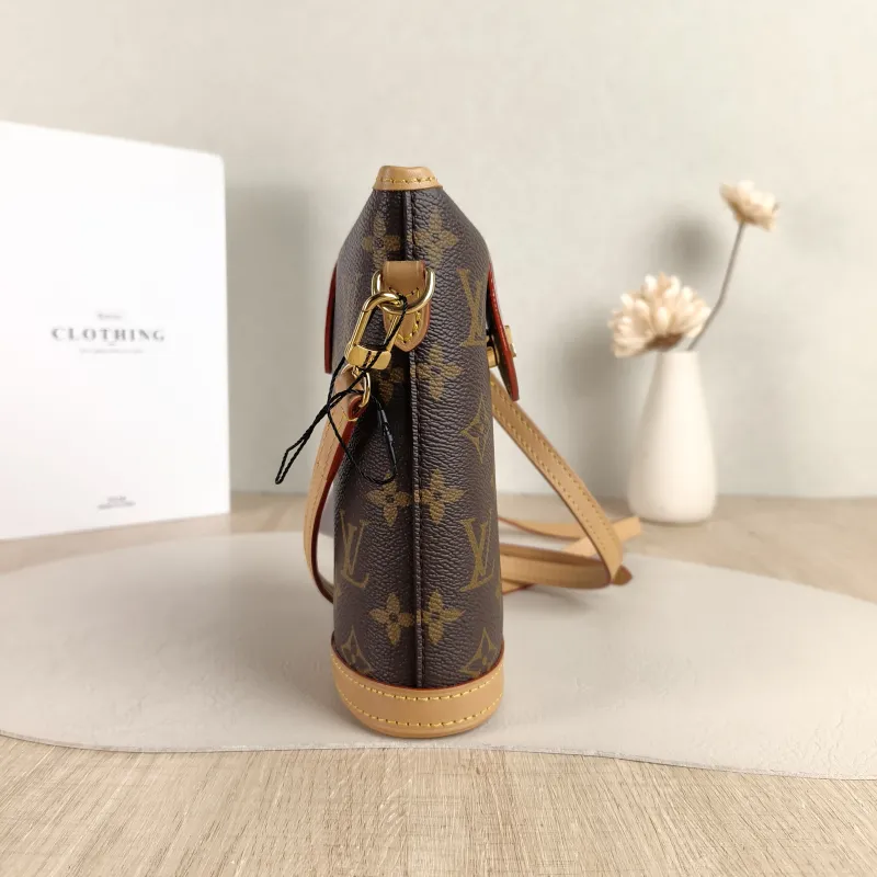 Louis Vuitton Crossbody Bag Fold Me Monogram PVC Mini 14.5 × 6.5 × 18 cm — detail view 3 of 10