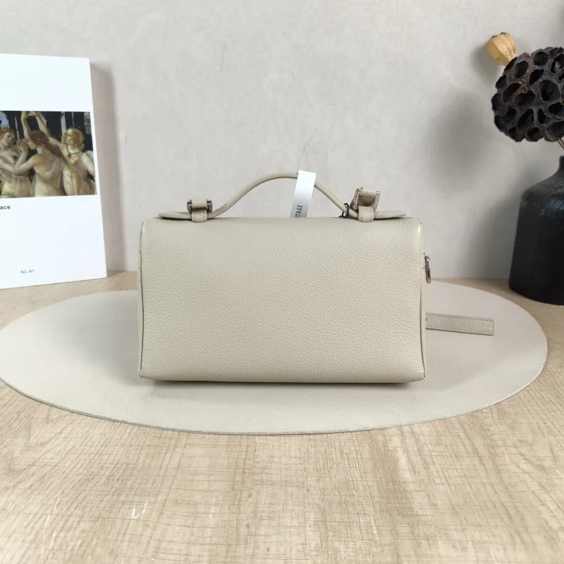 Loro Piana Crossbody Bag Extra Pocket L19 Grey Calfskin One Size 19 × 7 × 11.5 cm — cover view 2 of 5