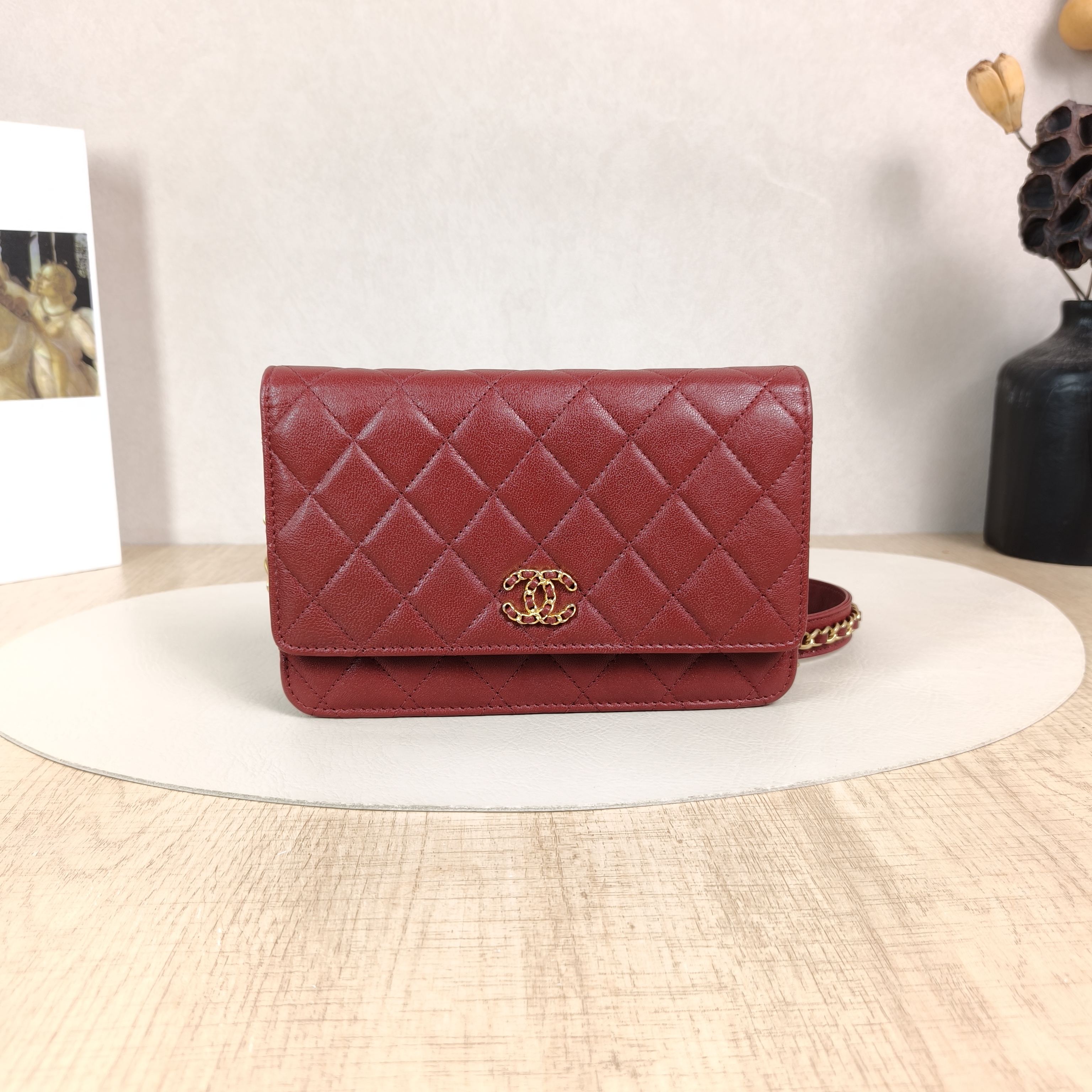 Chanel Crossbody Bag Classic Flap WOC CF WOCWOC Bag Red Grained Calfskinmini19.2 × 3.5 × 12.3 cm