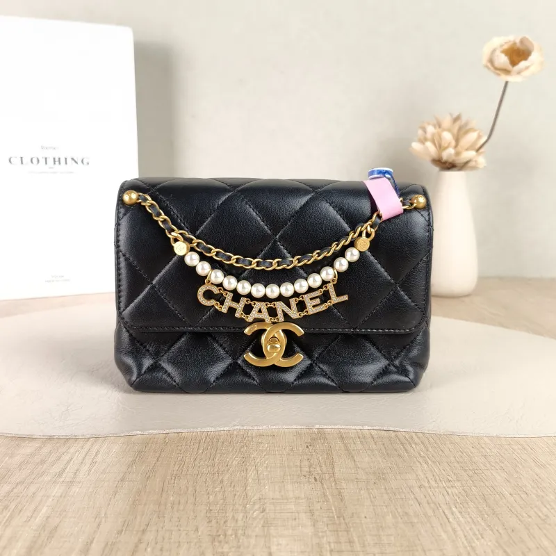 Chanel Crossbody Bag24a Pearl Black Lambskin One Size18 × 8 × 12 cm