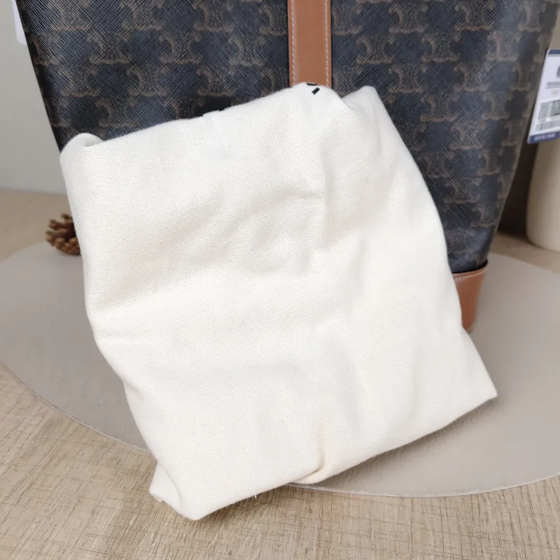 CELINE Crossbody Bag Triomphe Bucket Bag Monogram PVC Medium 24 × 18 × 27 cm — detail view 3 of 10