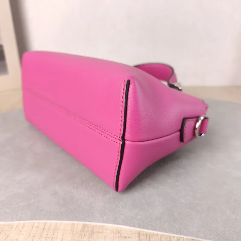 FENDI Crossbody Bag by the way Calfskin Mini 20.5 × 9 × 12 cm — detail view 4 of 12