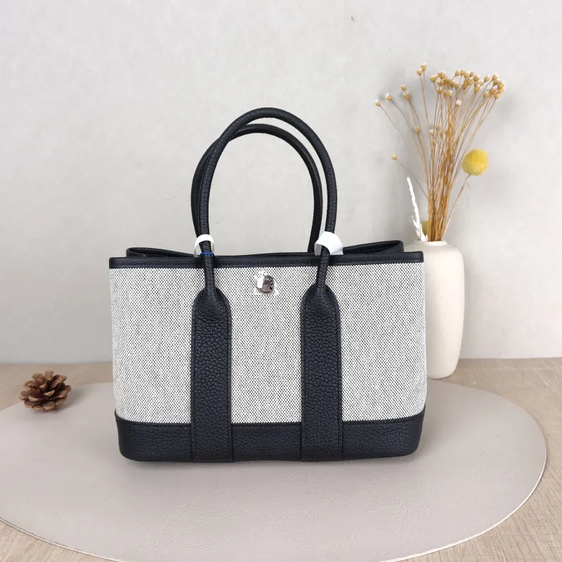 Hermès Top Handle Bag Neo Garden 23 Mini Black · Beige Canvas · Negonda Calfskinmini23 × 10 × 16 cm — cover view 5 of 6