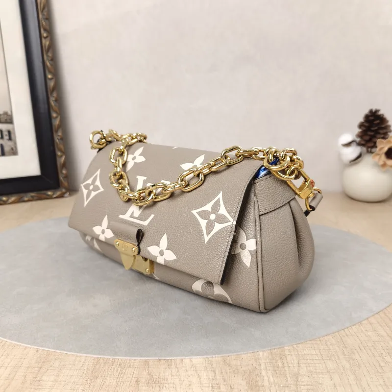 Louis Vuitton Crossbody Bag Favorite Empreinte Embossed Calfskin Monogram Medium24 × 9 × 14 cm — cover view 3 of 5