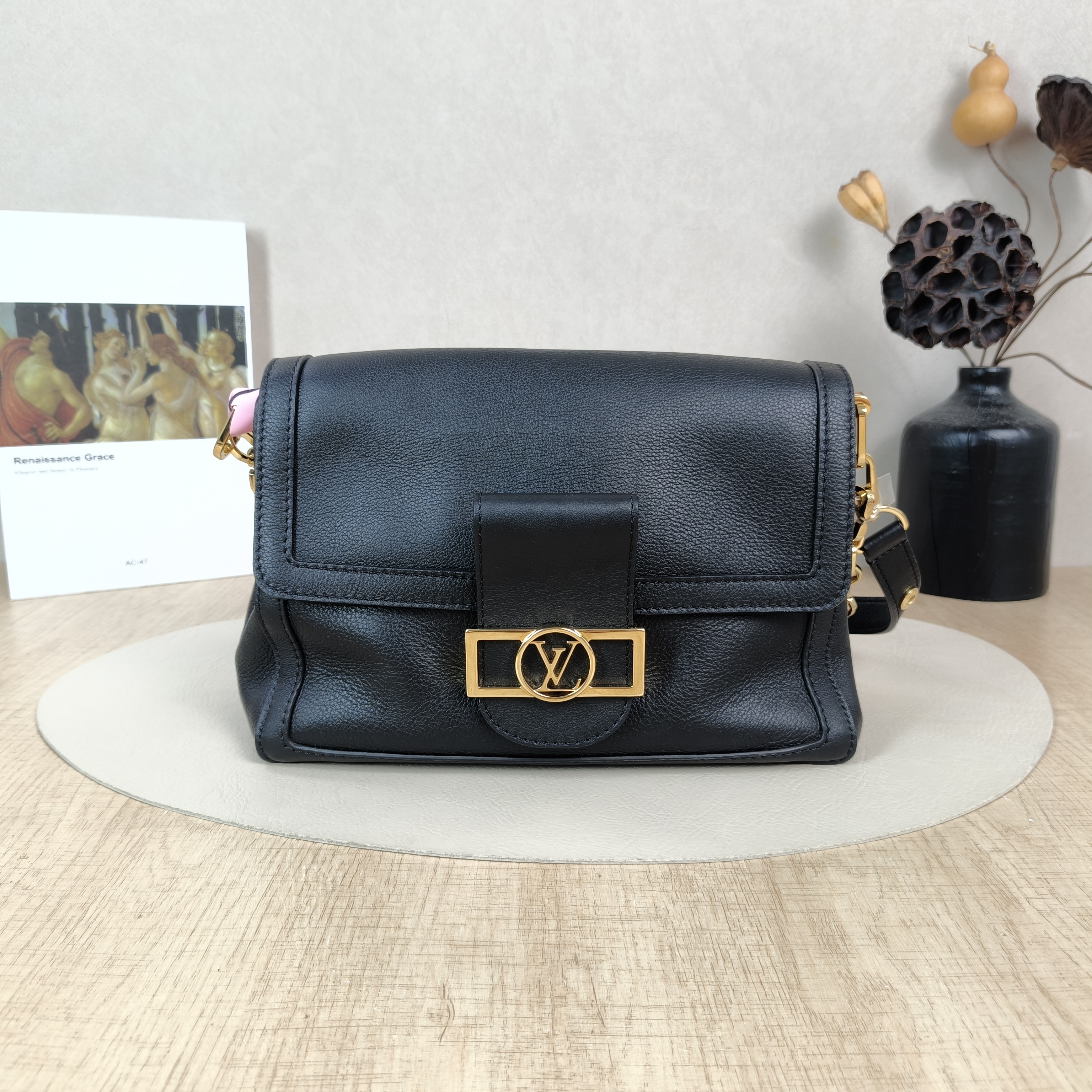 Louis Vuitton Crossbody Bag Dauphine Soft Shoulder Bag Black Calfskin Medium24 × 9 × 17 cm