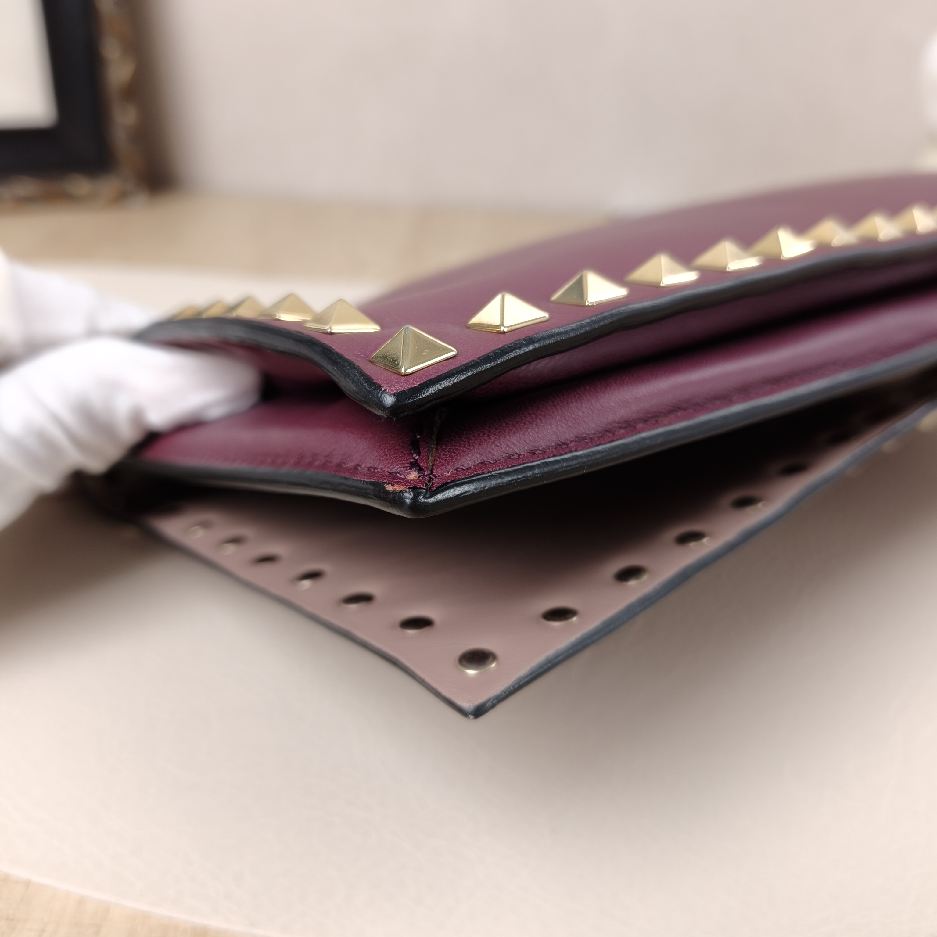 Valentino Clutch Lambskin · Dust Bag · 28 × 3 × 16 cm — cover view 6 of 10