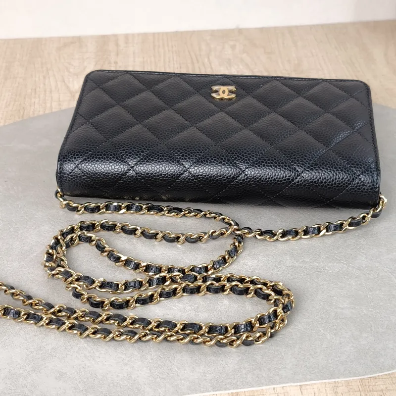 Chanel Crossbody Bag Classic Flap WOC CF WOCWOC Bag Black Grained Calfskin Mini 19.2 × 3.5 × 12.3 cm — detail view 10 of 11