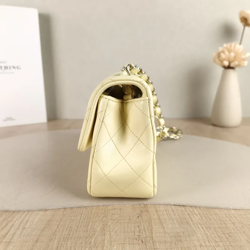 Chanel Crossbody Bag Classic Flap Large Mini CF Mini Yellow Lambskin mini 20 × 6 × 12 cm — detail view 4 of 13