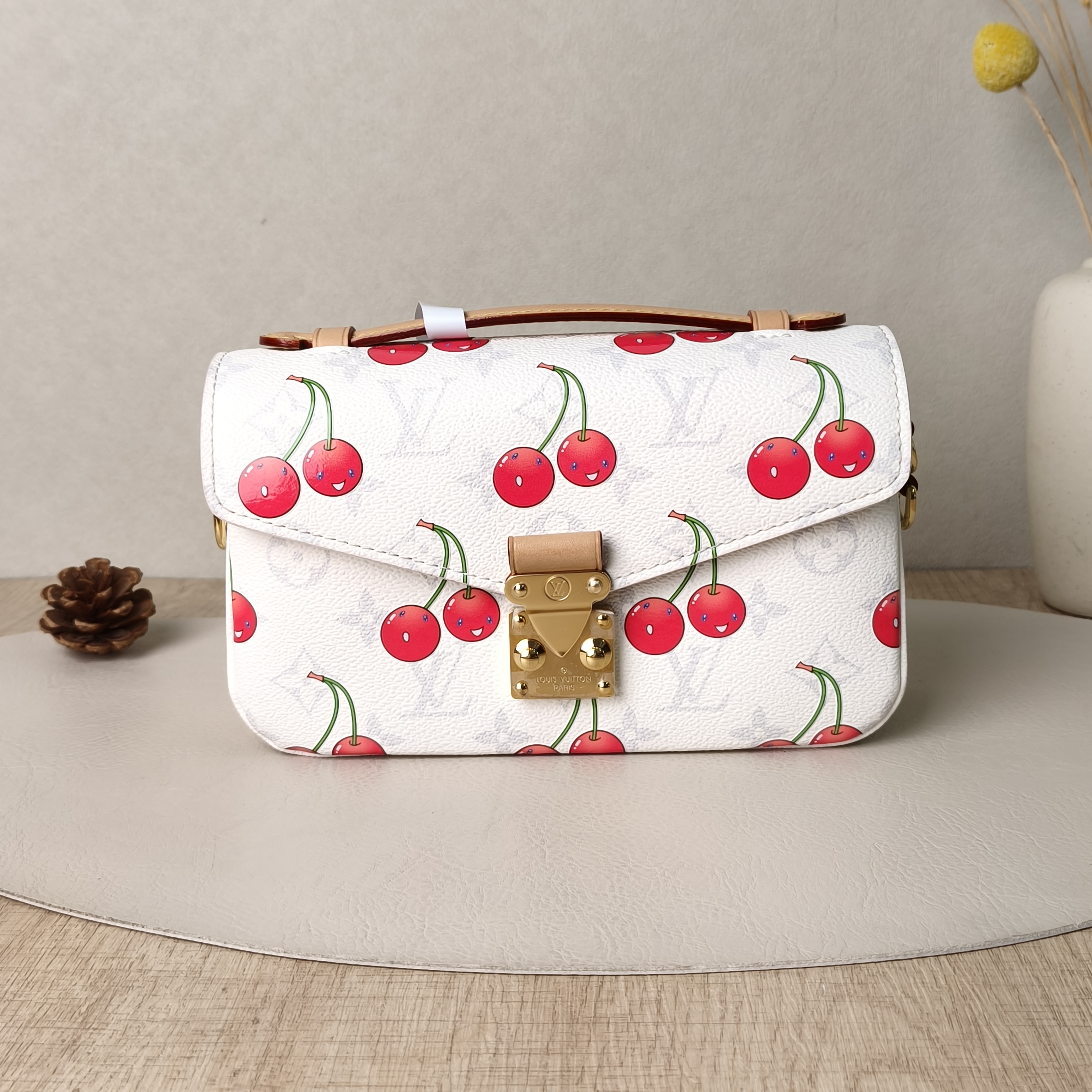 Louis Vuitton Crossbody Bag Pochette Métis East West White · PVC Small21.5 × 6 × 13.5 cm