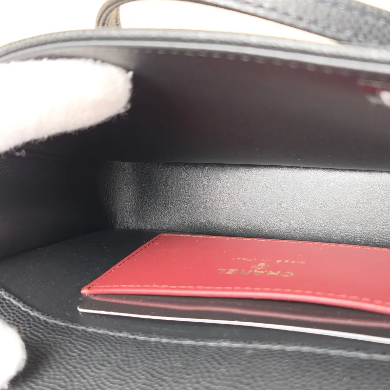 Chanel Crossbody Bag 26p preppy coco Black Grained Calfskin Mini 17 × 5 × 11.5 cm — detail view 4 of 12