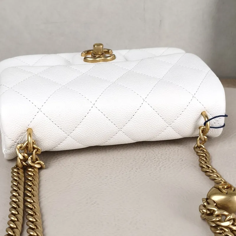 Chanel Crossbody Bag White Grained Calfskin 18 × 5 × 12 cm — detail view 12 of 13