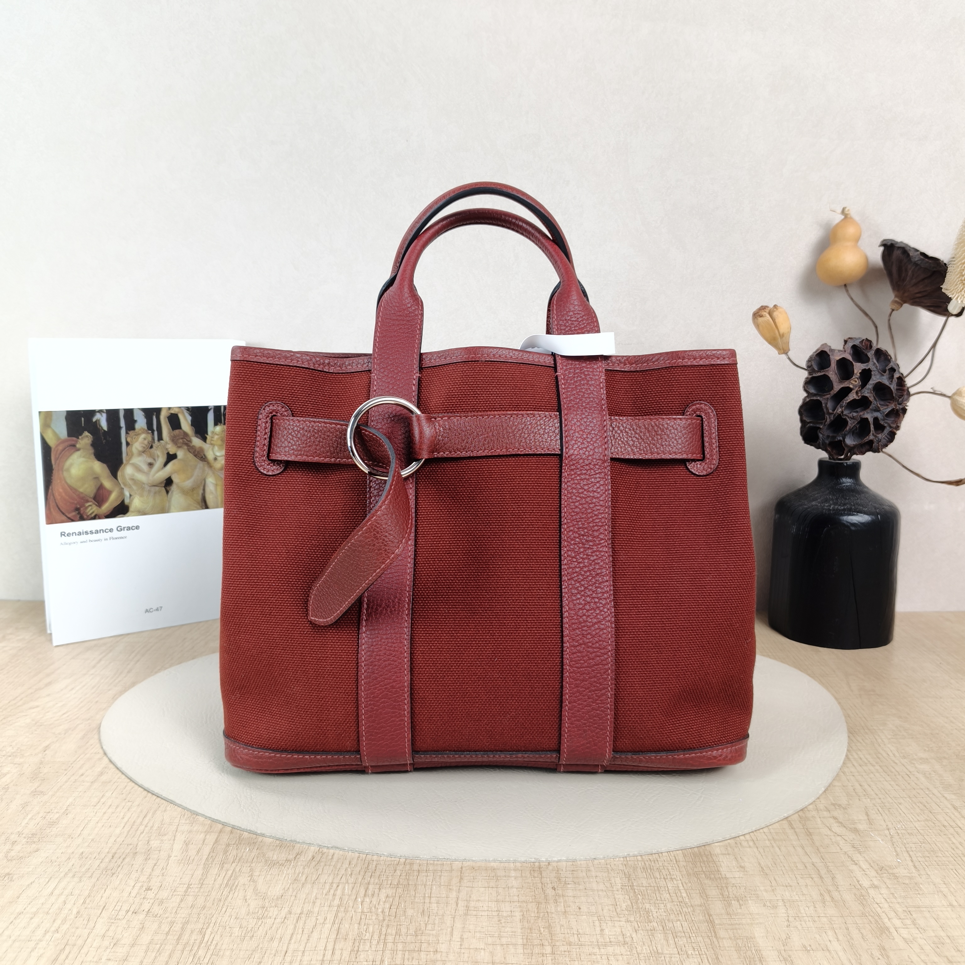 Hermès Top Handle Bag Top Handle Bag Red Canvas One Size30 × 14 × 24 cm