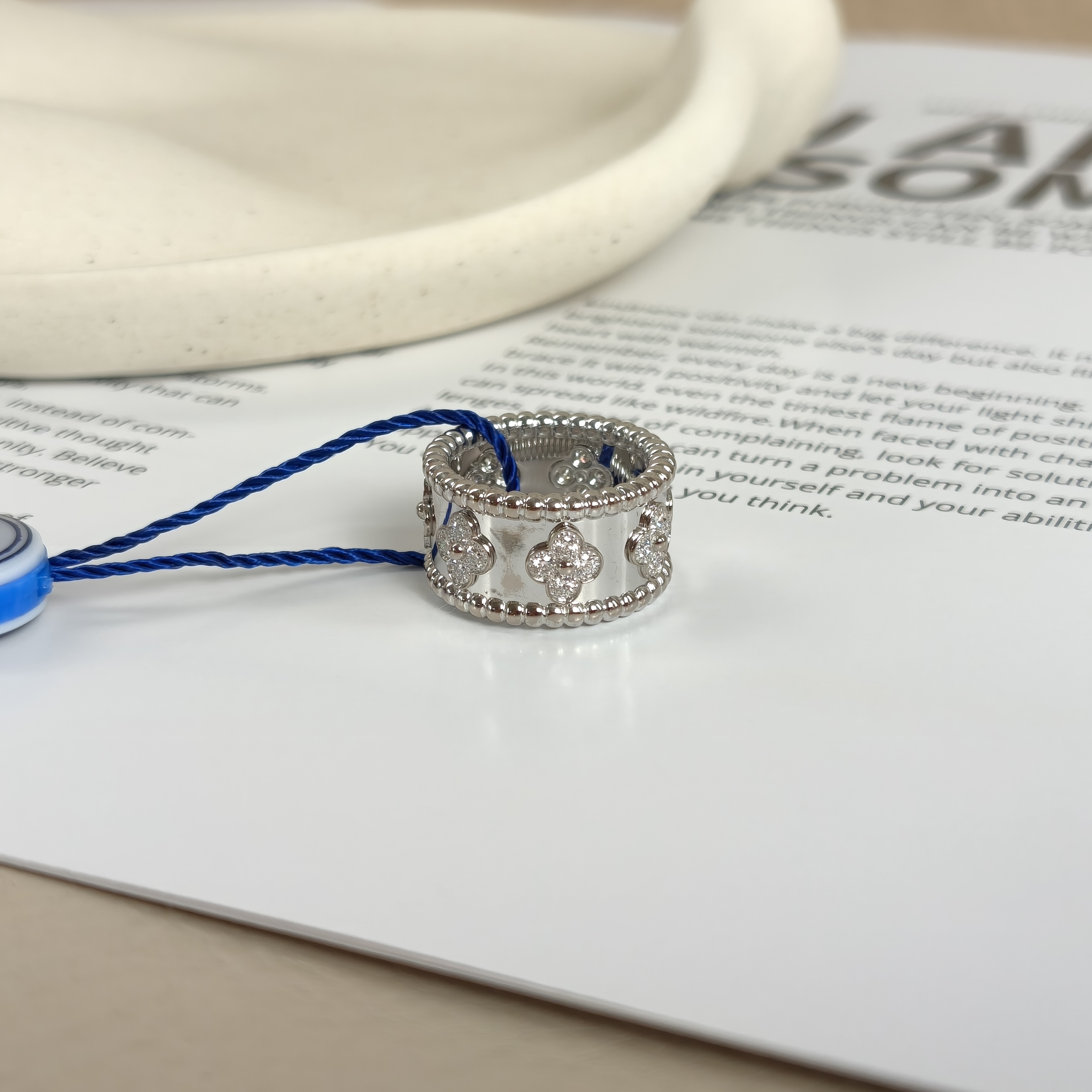 Van Cleef & Arpels Ring Perlée White Gold 18KW hite Gold Small49 — cover view 9 of 9