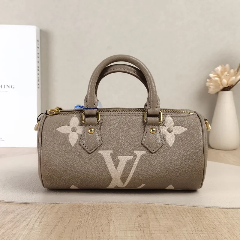 Louis Vuitton Crossbody Bag Papillon · White Empreinte Embossed Calfskin Monogram BB20 × 10 × 10 cm