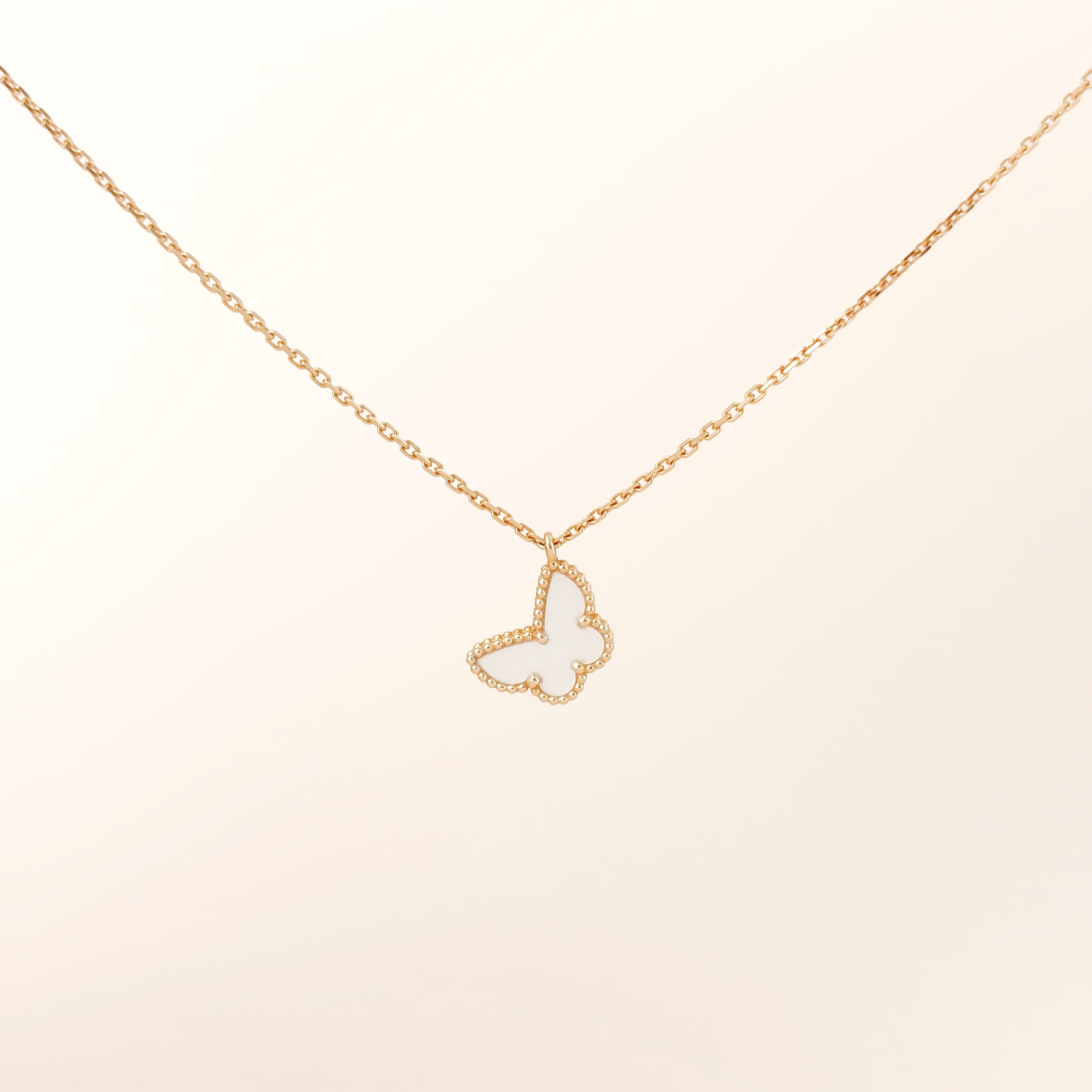 Van Cleef & Arpels Necklace Lucky Alhambra Necklace Pearl · White Mother-of-Pearl18KY ellow Gold One Size39cm