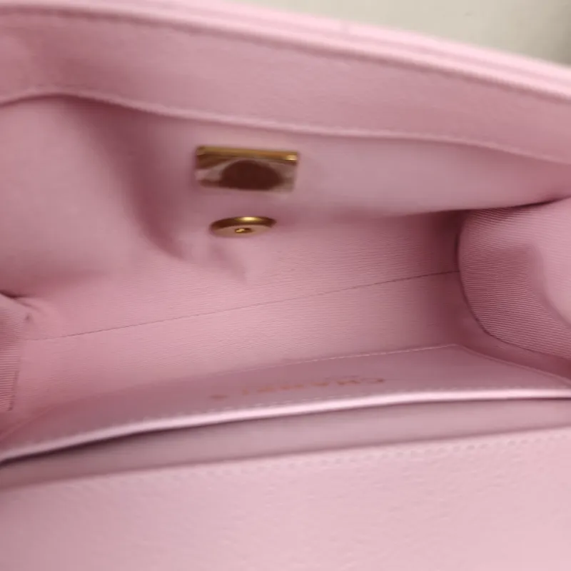 Chanel Crossbody Bagcf Collection Crossbody Bag — detail view 1 of 14
