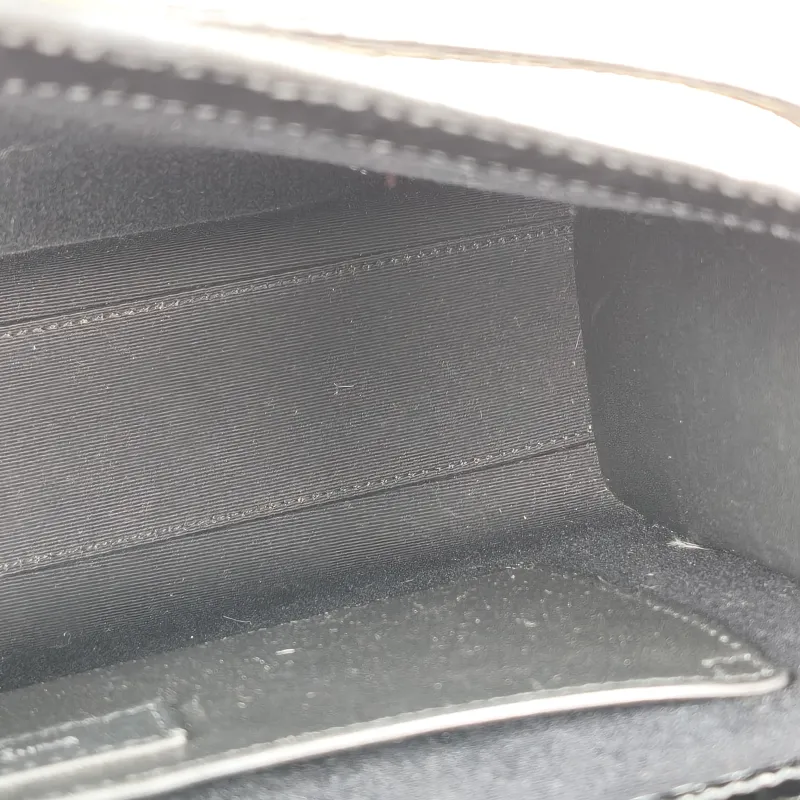 SAINT LAURENT Shoulder Bag MANHATTAN Black Embossed Calfskin Medium 29 × 7.5 × 20 cm — detail view 6 of 10