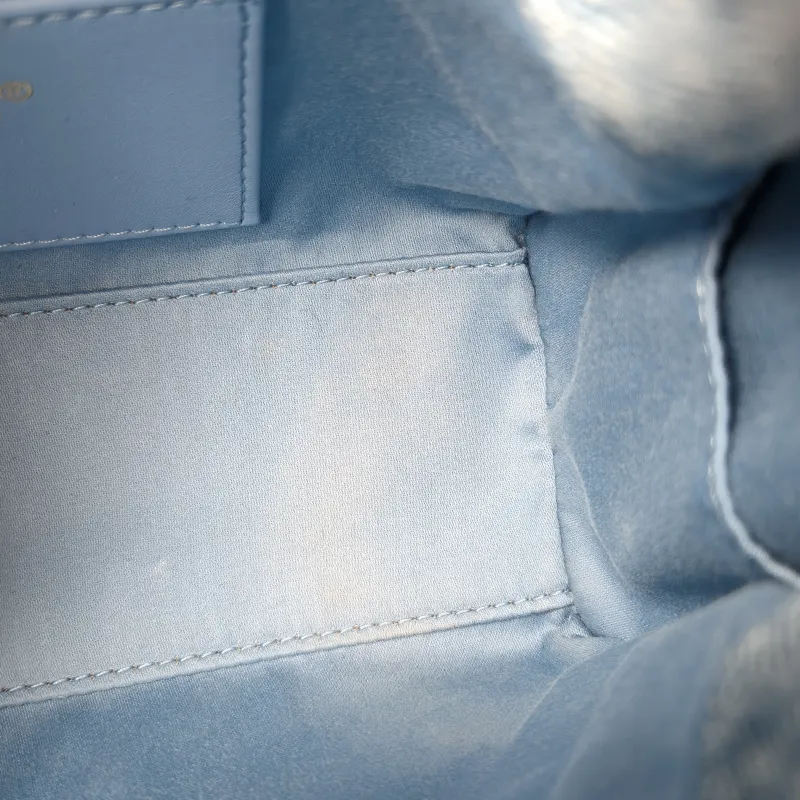 Chanel Crossbody Bag 25Bag Blue Mini 22 × 12.5 × 20 cm — detail view 6 of 12