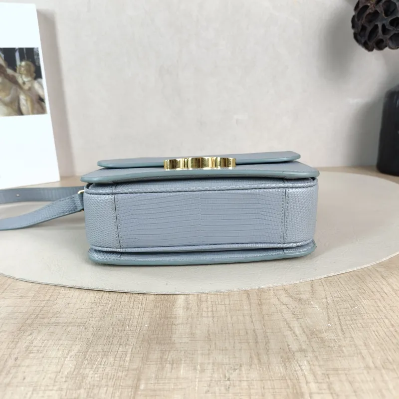 CELINE Crossbody Bag Teen Triomphe Small 18.5 × 6 × 14 cm — cover view 3 of 5