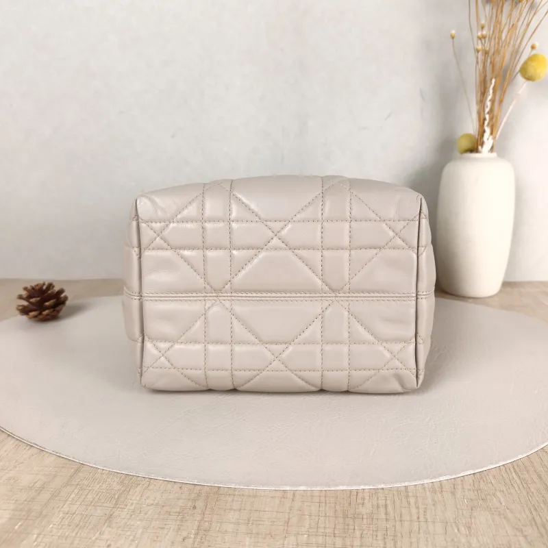 DIOR Top Handle Bag TOUJOURS Edition Beige Calfskin Small 18.5 × 12 × 18.5 cm — cover view 4 of 6