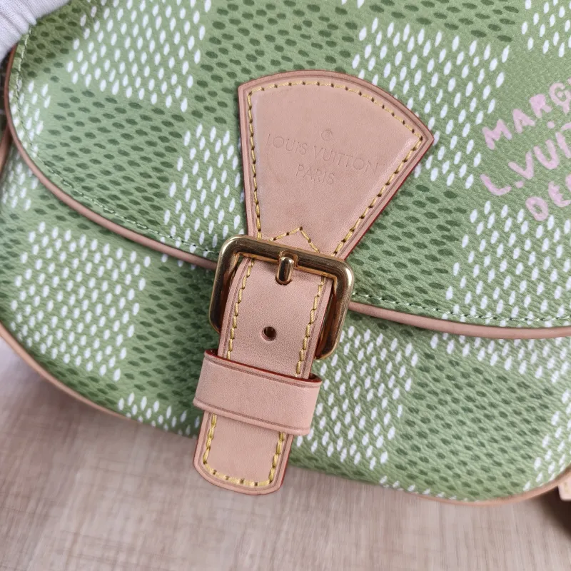 Louis Vuitton Crossbody Bag MONTSOURIS Messenger Bag Tyler PVC Small 20 × 7 × 17 cm — detail view 11 of 14