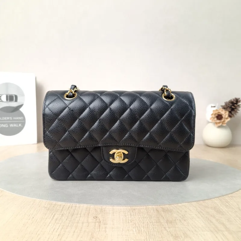Chanel Crossbody Bag Classic Flap CF Black Grained Calfskin Small 23 × 6 × 14.5 cm