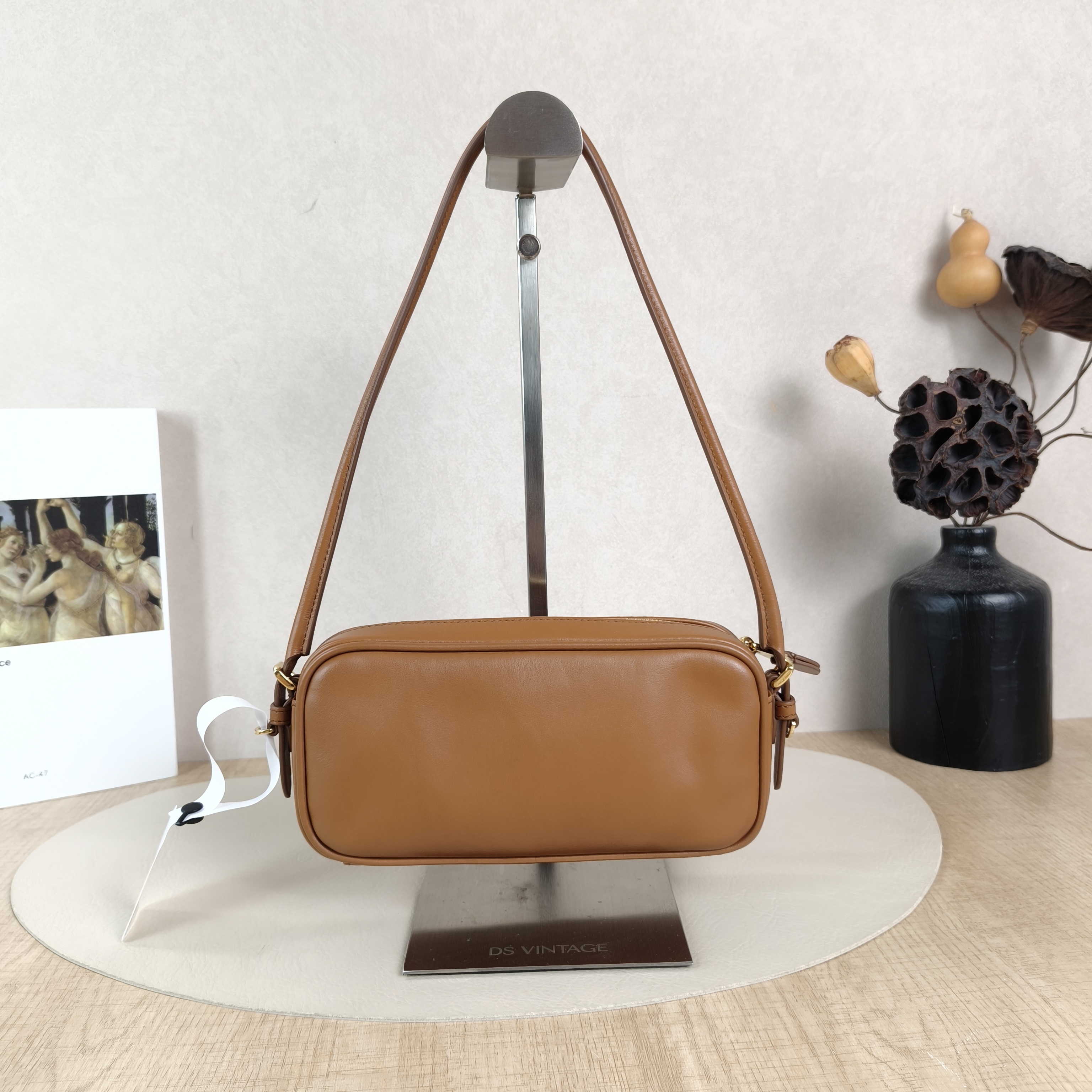 Miumiu Shoulder Bag Shoulder Bag Calfskin One Size21 × 4 × 10 cm — cover view 5 of 6