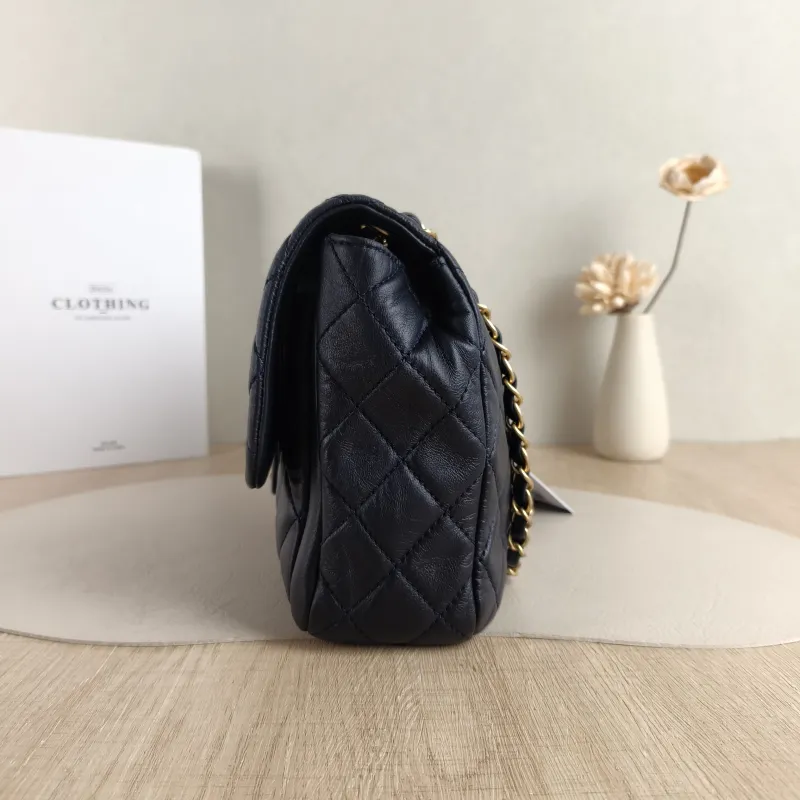 Chanel Crossbody Bag cf Crossbody Bag Navy Lambskin One Size 28 × 6 × 19 cm 18 — detail view 7 of 14