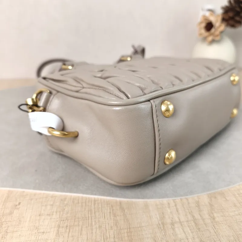 Miumiu Top Handle Bag Arcadie MatelasséCollection Edition Grey Lambskin Small 19 × 6 × 13 cm — detail view 1 of 11