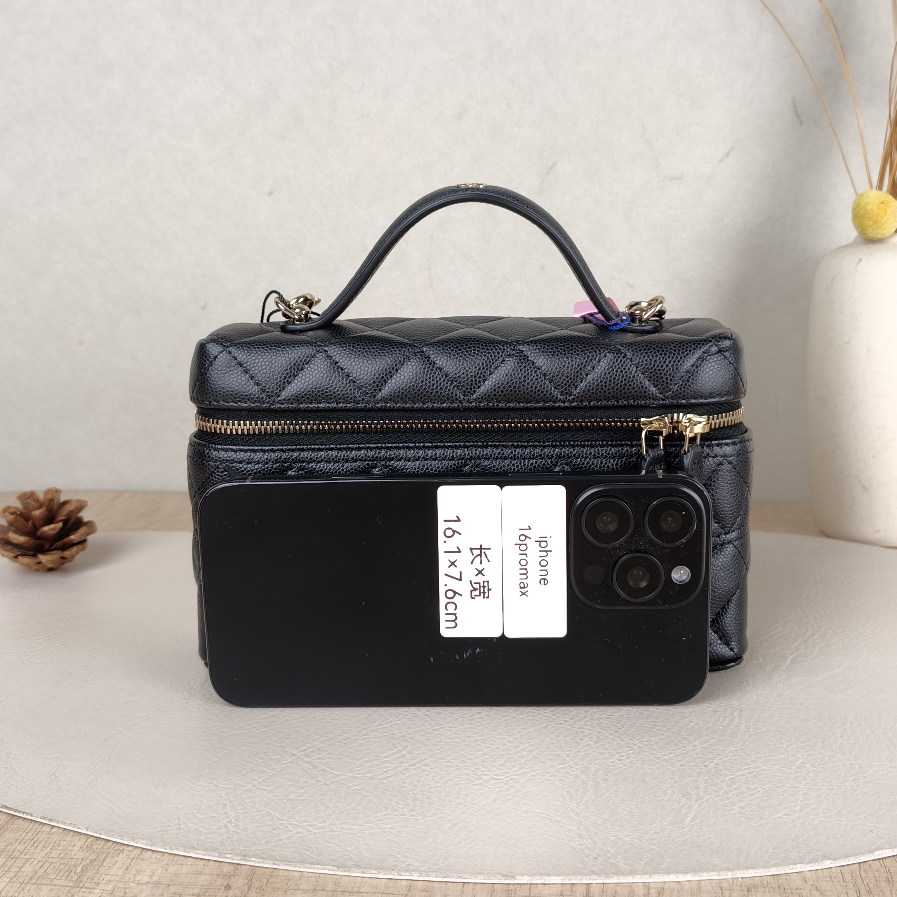 Chanel Top Handle Bag lp Black Grained Calfskin One Size19.5 × 5 × 17 cm — cover view 3 of 5