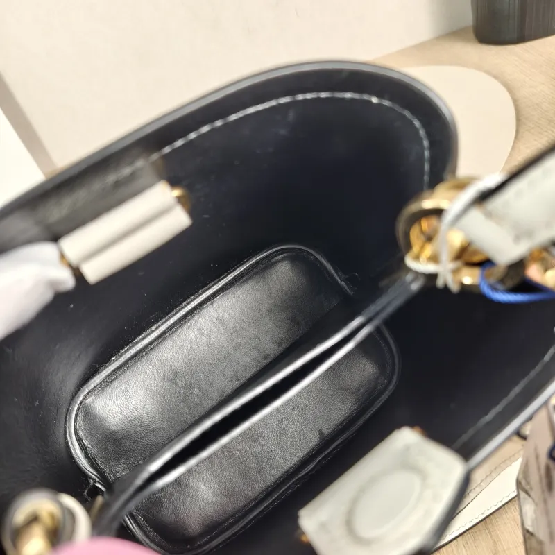 PRADA Shoulder Bag Panier White Calfskin Mini 16 × 10 × 17 cm — detail view 3 of 12