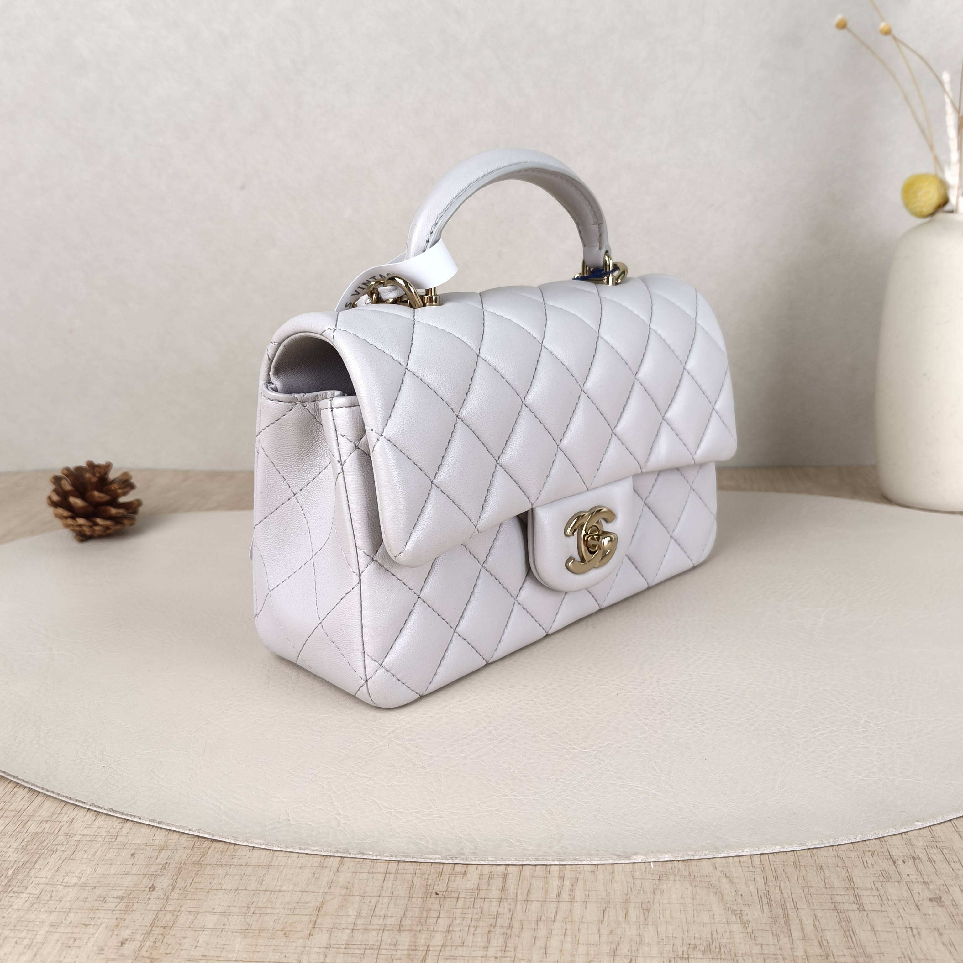 Chanel Crossbody Bag mini Grey Lambskin mini20 × 6 × 12 cm — cover view 5 of 6