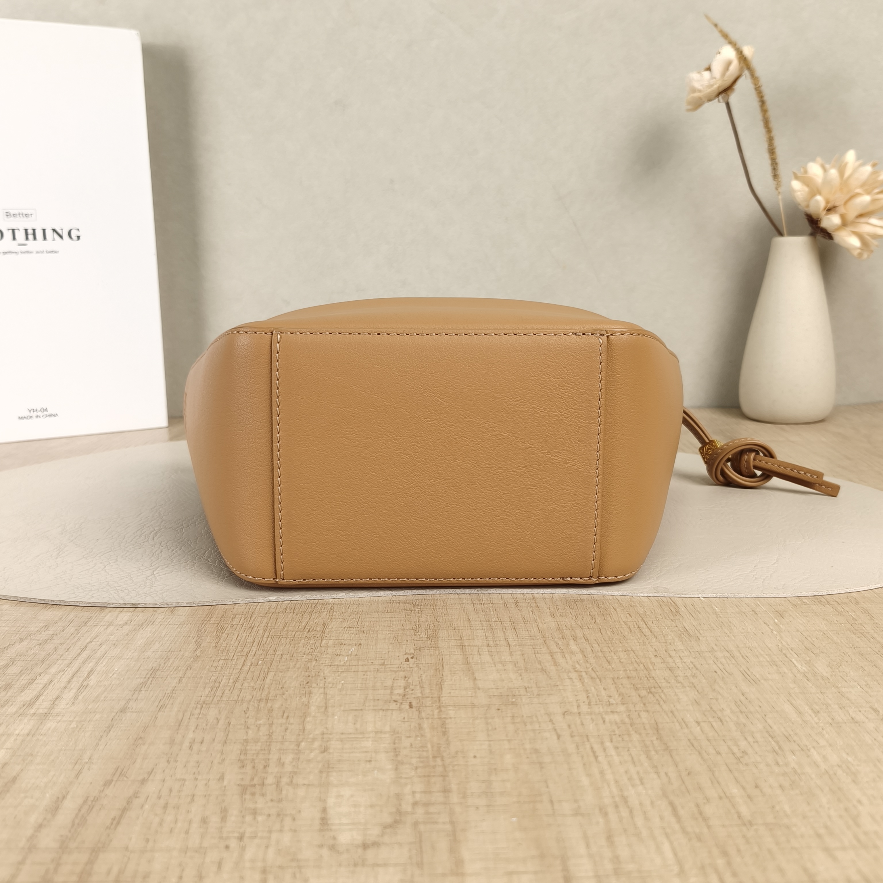 LOEWE Shoulder Bag Hammock hobo Calfskinmini28 × 9.5 × 17 cm — cover view 3 of 5