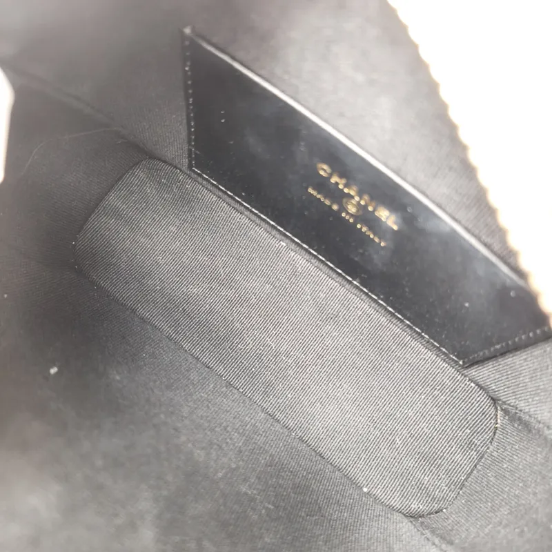 Chanel Crossbody Bag Crossbody Bag Black Grained Calfskin One Size 16 × 6.5 × 12.5 cm — detail view 12 of 13
