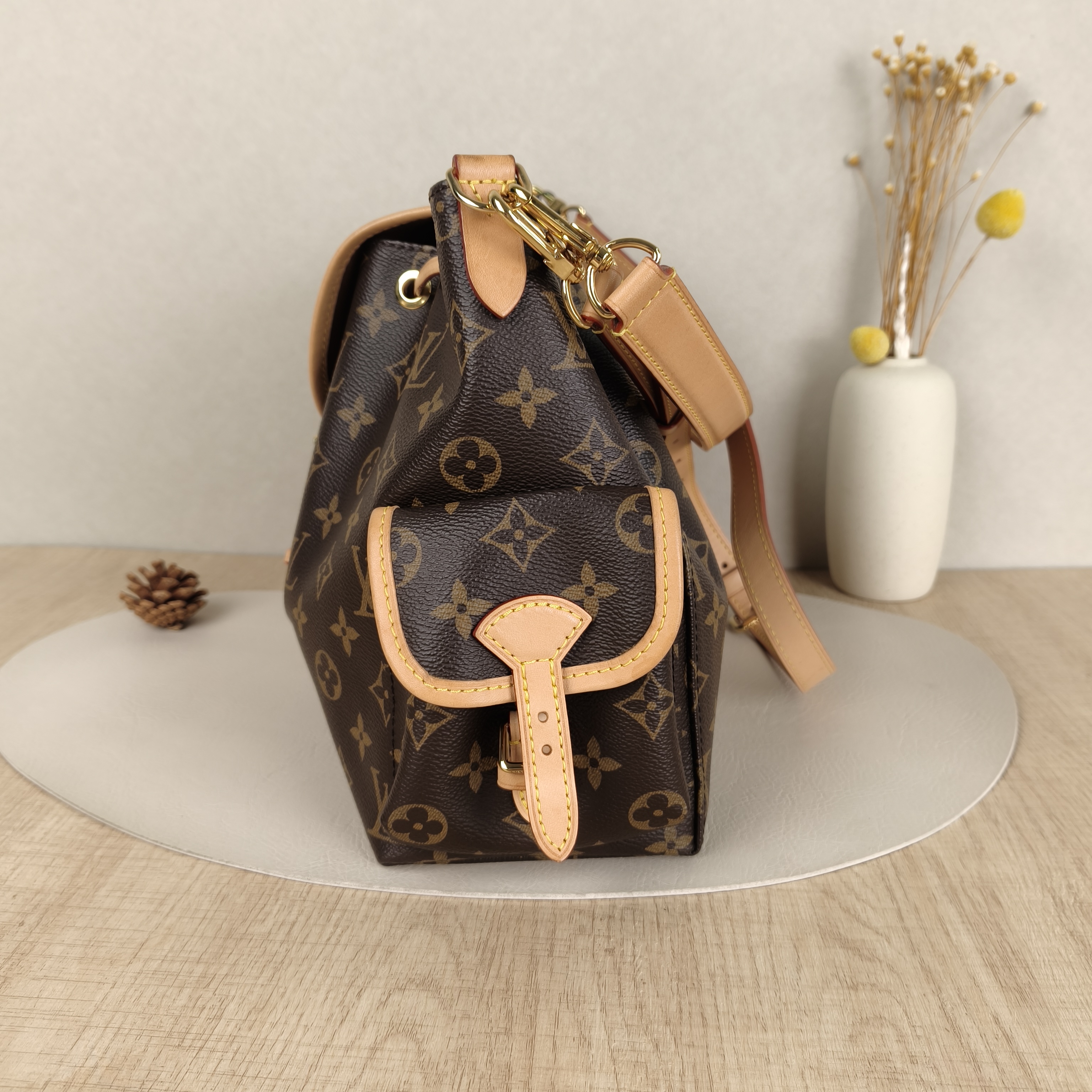 Louis Vuitton Crossbody Bag ODYSSÉE Monogram PVC Medium36 × 18 × 24 cm — cover view 7 of 11
