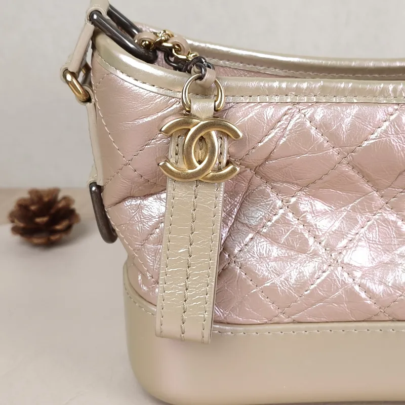 Chanel Crossbody Bag Gabrielle Gabrielle Bag Calfskin Small 20 × 8 × 15 cm 27 — detail view 12 of 14