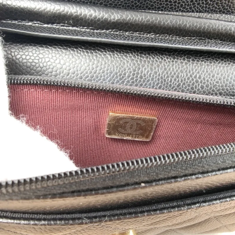 Chanel Crossbody Bag Classic Flap WOC CF WOCWOC Bag Black Grained Calfskin Mini 19.2 × 3.5 × 12.3 cm — detail view 7 of 11