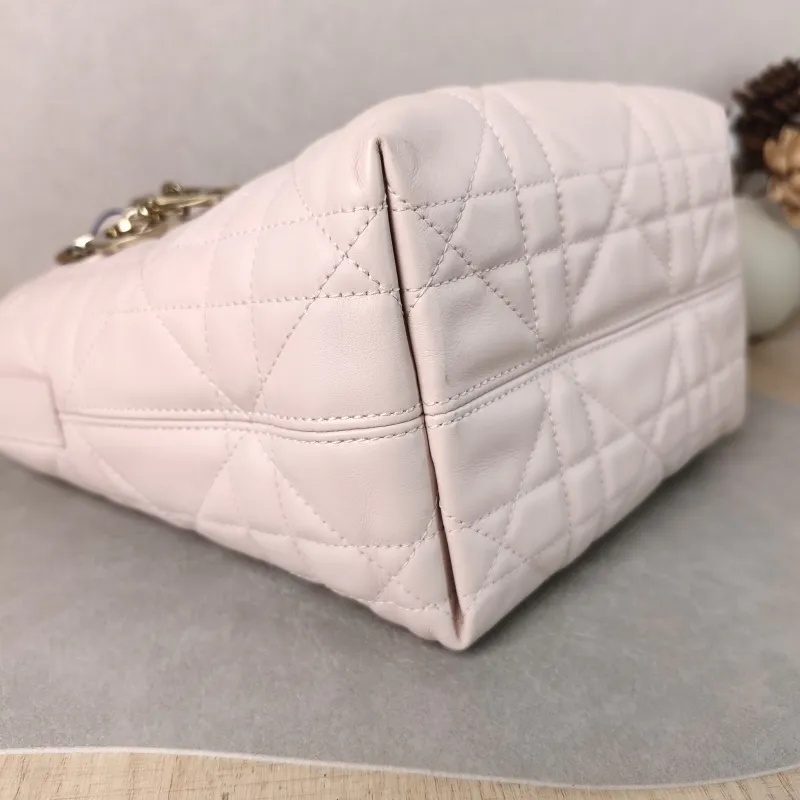 DIOR Top Handle Bag TOUJOURS Edition Pink Calfskin Small 18.5 × 12 × 18.5 cm — detail view 3 of 13