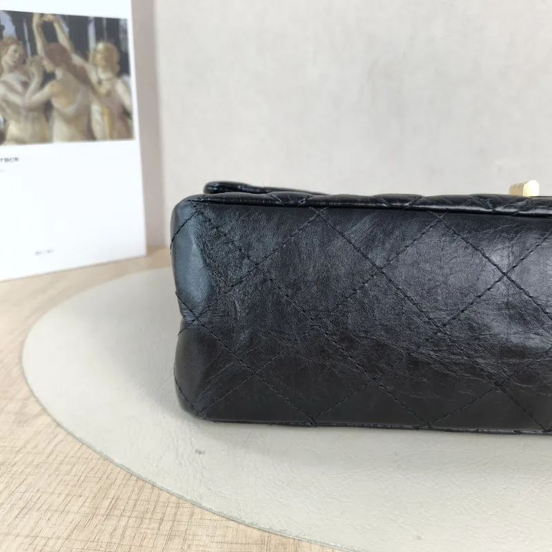 Chanel Shoulder Bag 2.55 Black Calfskin Large 31.5 × 10 × 20 cm 14 — detail view 6 of 13