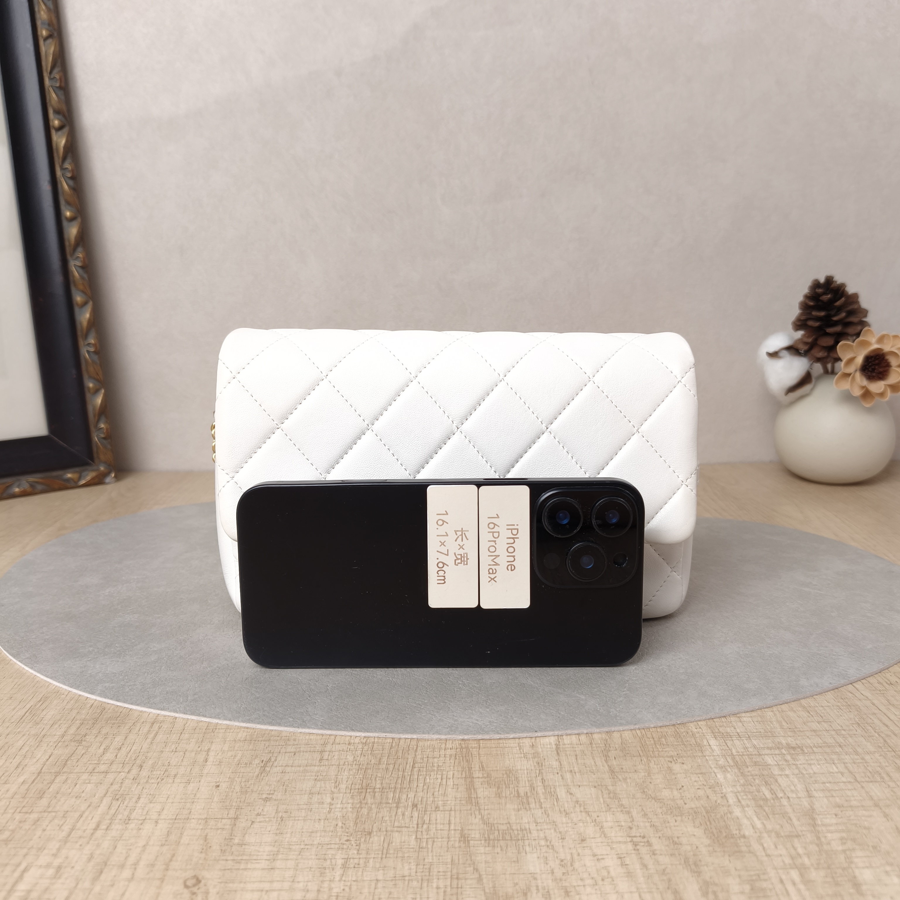 Chanel Crossbody Bag Classic Flap Large Mini CF Mini White Lambskin mini20 × 6 × 12 cm — cover view 7 of 11
