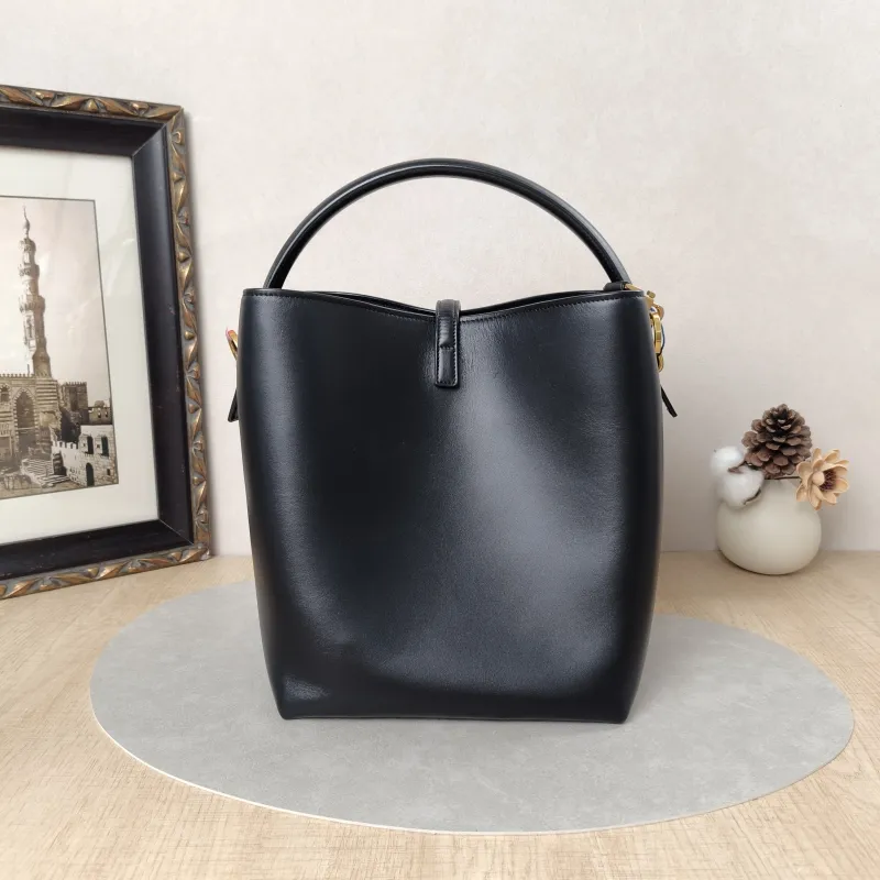 SAINT LAURENT Shoulder Bag LE 37 Black Calfskin Medium20 × 16 × 25 cm — cover view 6 of 10