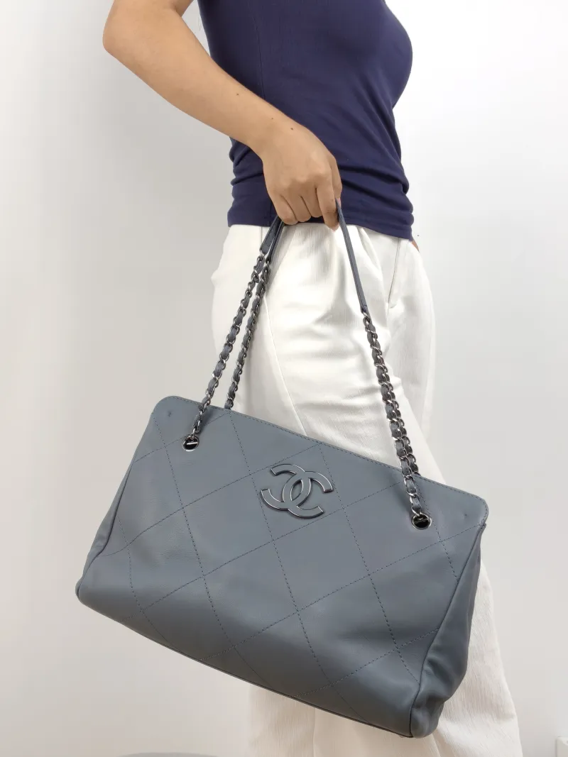 Chanel Shoulder Bag tote Grey Calfskin 38 × 15 × 25 cm 15 — on-model view 2 of 2