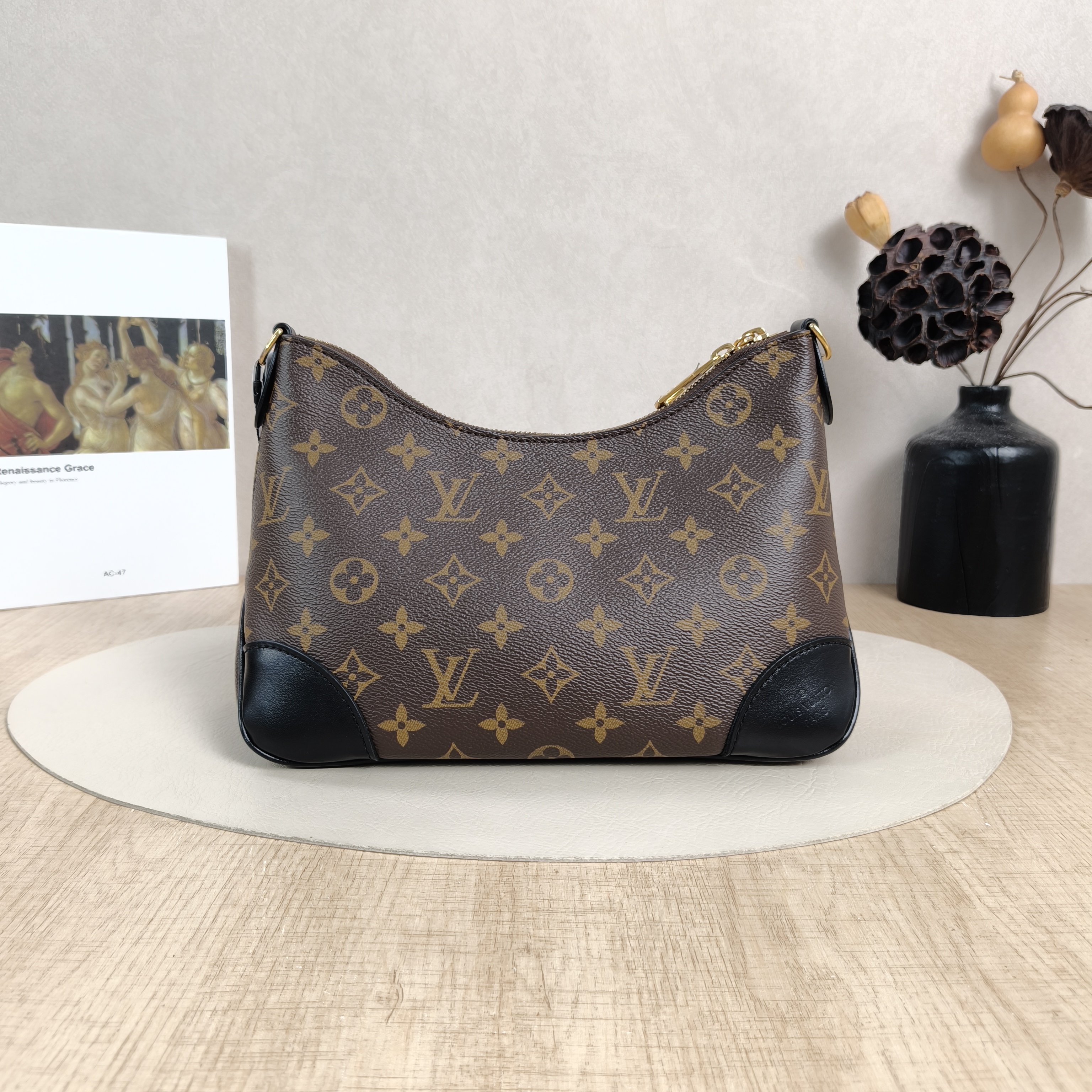 Louis Vuitton Crossbody Bag Boulogne PVC Small26 × 9.5 × 16 cm — cover view 3 of 6