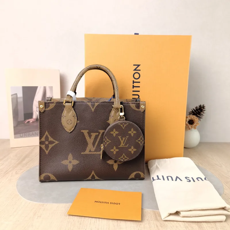 Louis Vuitton Shoulder Bag Onthego Monogram PVC Small 25 × 11.5 × 19 cm — cover view 6 of 6