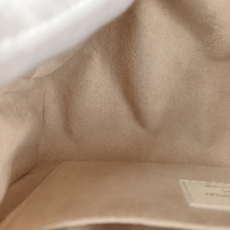 Louis Vuitton Crossbody Bag Favorite White · Pink Empreinte Embossed Calfskin Monogram Medium24 × 9 × 14 cm — detail view 4 of 12