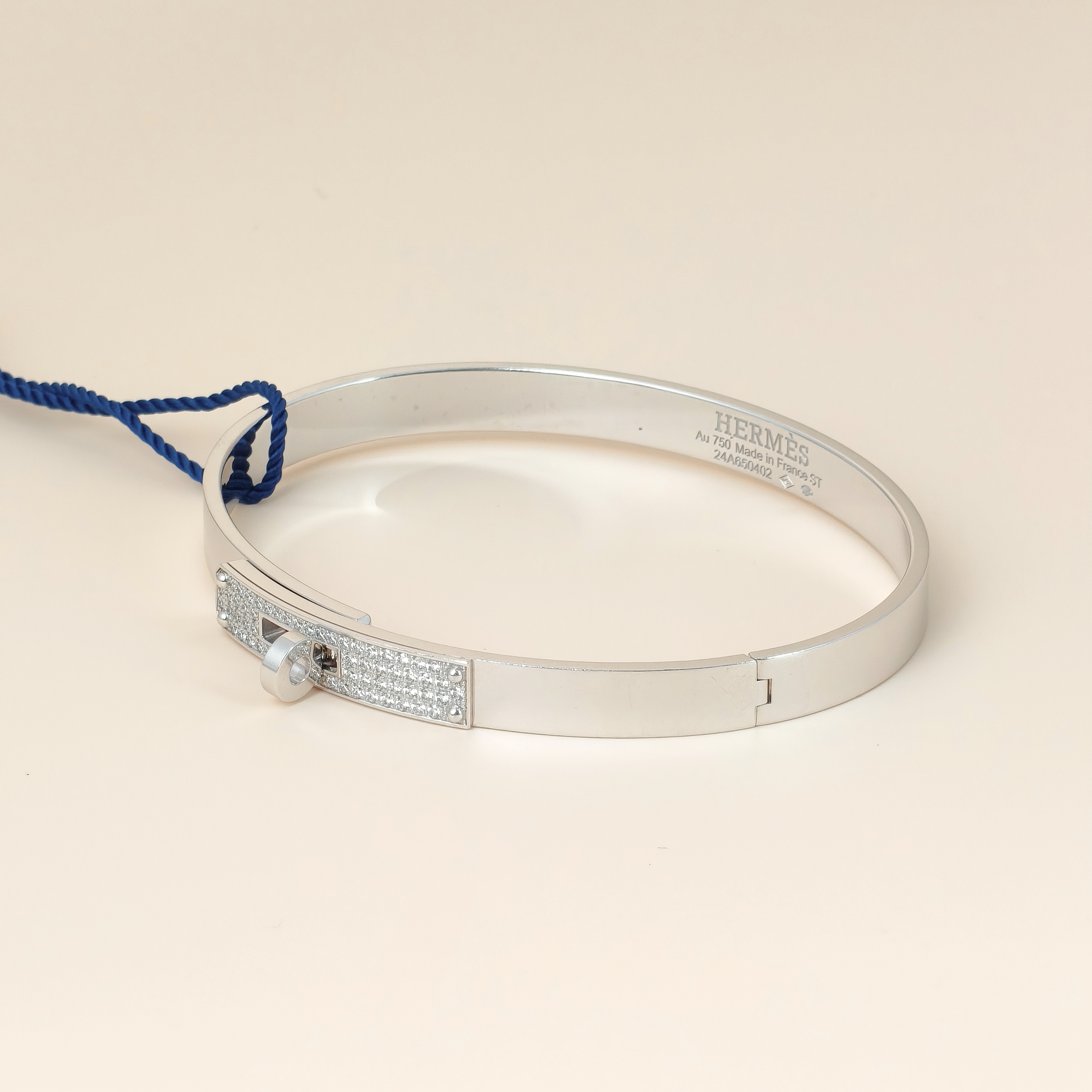 Hermès Bangle Kelly Bangle White Gold 18KW hite Gold Diamond One Size 0.55 ST 16.3cm — cover view 4 of 12